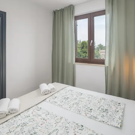 Spada Premium Apartments Porec Exterior photo